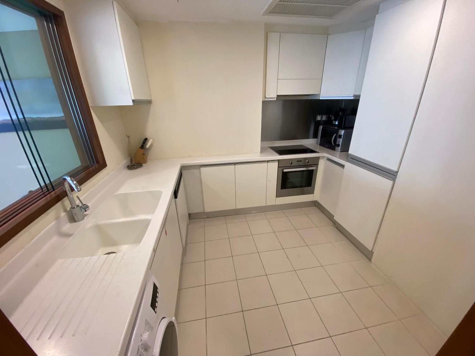 Superhost Emaar Residences - Address Mall Apartment